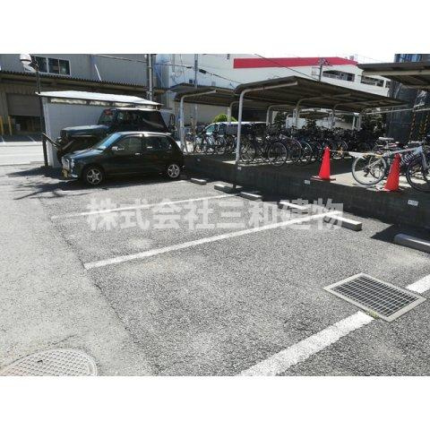 クリソベール本丸の駐車場