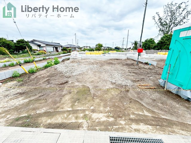 那珂市杉第3　新築戸建　3号棟の駐車場