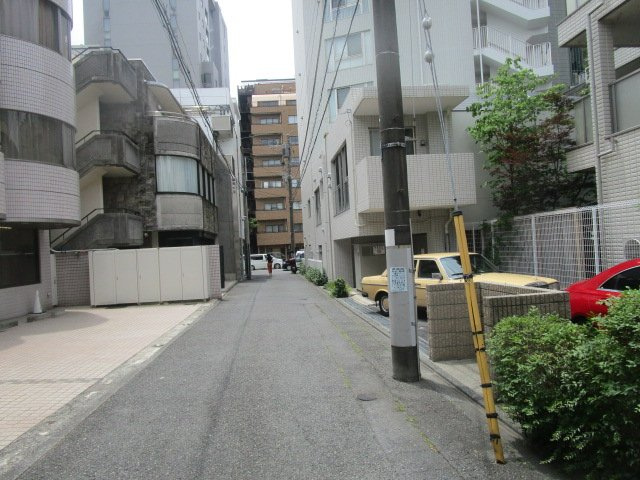 港区南青山６丁目のビル