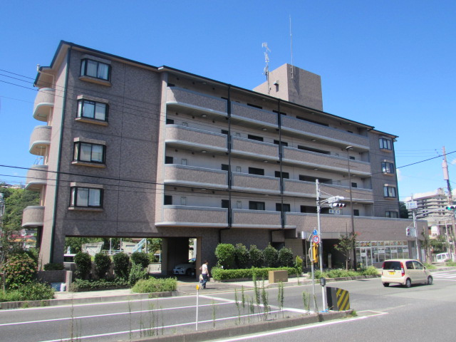 ヴューテラス宝塚の外観|外観もきれいです