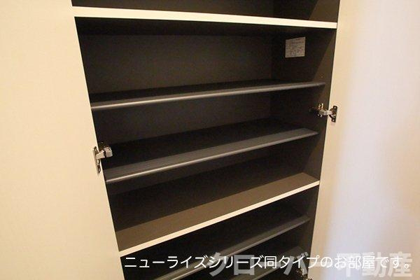 ソノクラッセ　Ａの玄関