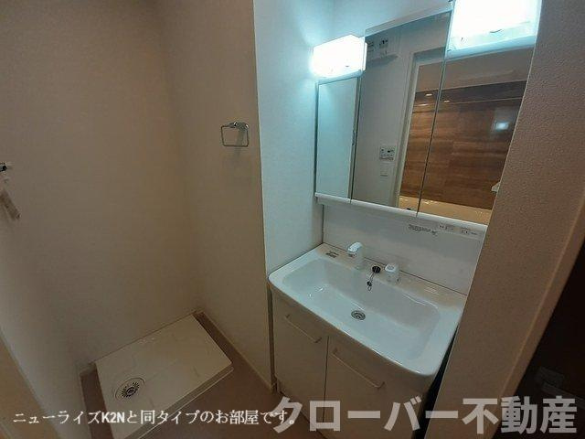 ソノクラッセ　Ａの洗面所