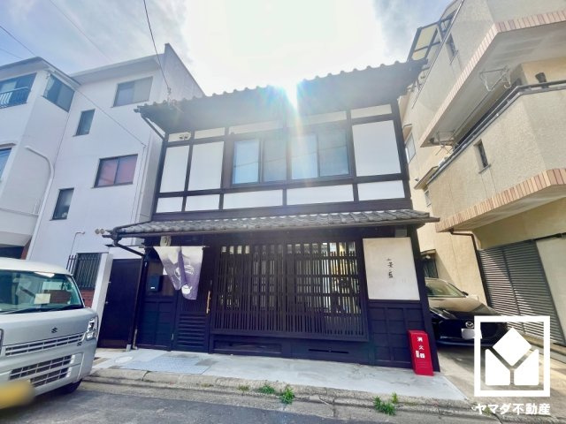 南区東九条明田町の外観
