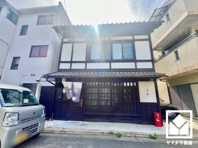 南区東九条明田町の外観