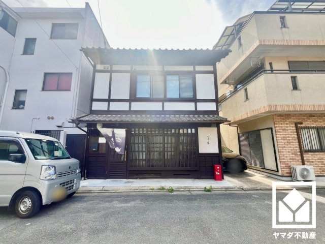 南区東九条明田町の外観