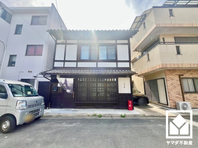 南区東九条明田町の外観