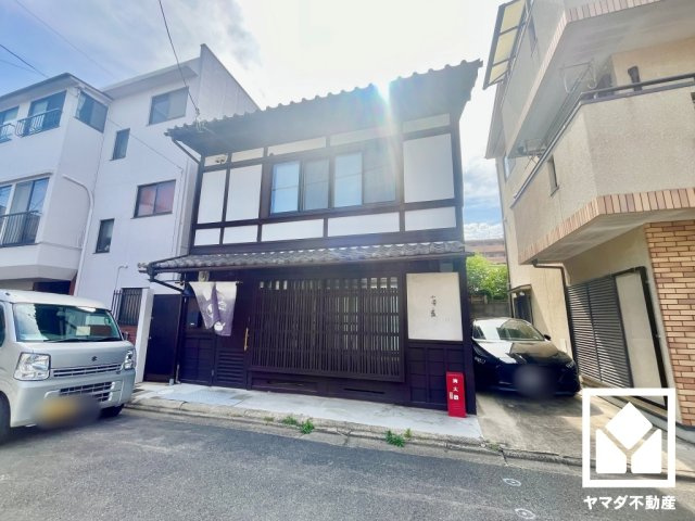 南区東九条明田町の外観