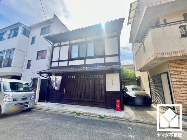 南区東九条明田町の外観