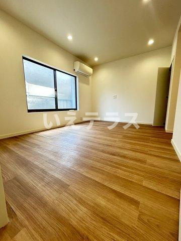須磨区戸建ての洋室