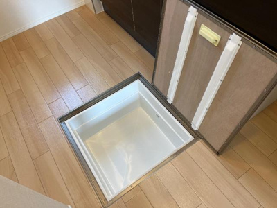 【収納】 | エテルネル8 | 床下収納
