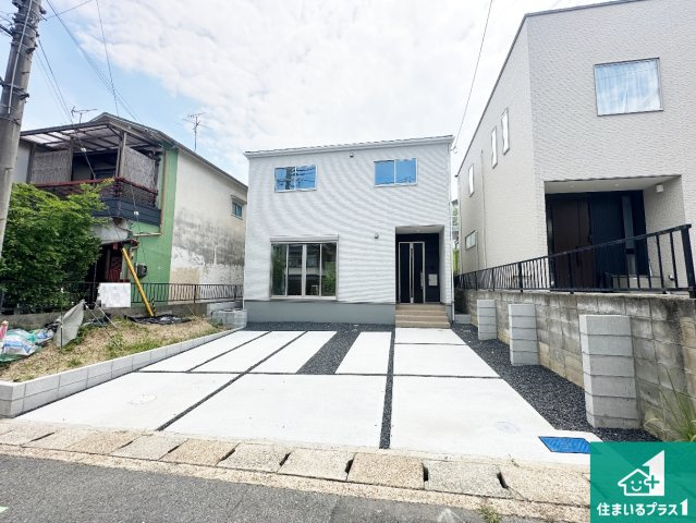 ●29(土)30(日)現地説明会！　大和郡山市小泉町　限定1邸の外観|安心の10年保証！外観を美しく保ち、雨水で汚れを落とします！気になることがありましたら、お気軽にお問い合わせください！