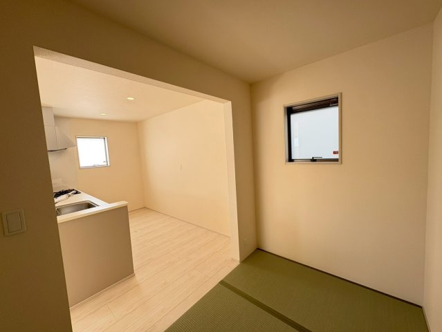 ■■うるま市前原-1号棟（全10棟）の和室