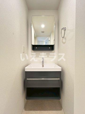 プレリスNEO神戸湊川公園ヴェルトの洗面所