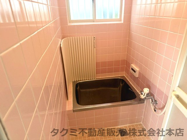 神戸市垂水区東垂水　中古戸建の浴室