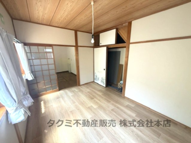 神戸市垂水区東垂水　中古戸建の洋室|１階洋室８帖