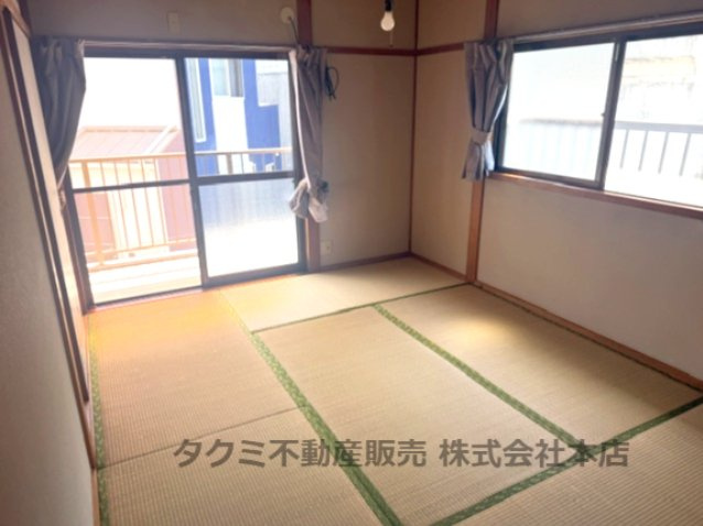 神戸市垂水区東垂水　中古戸建の和室|２階和室６帖