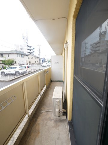 アクセスワケのバルコニー