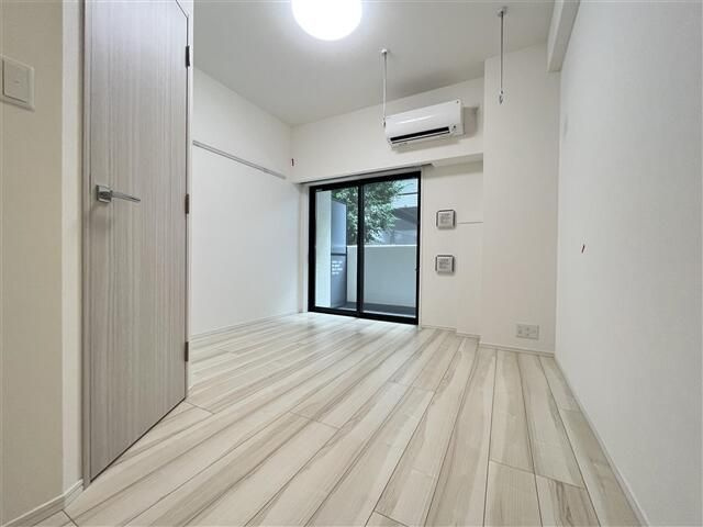 Ｓ－ＲＥＳＩＤＥＮＣＥ板橋大山の居間・リビング