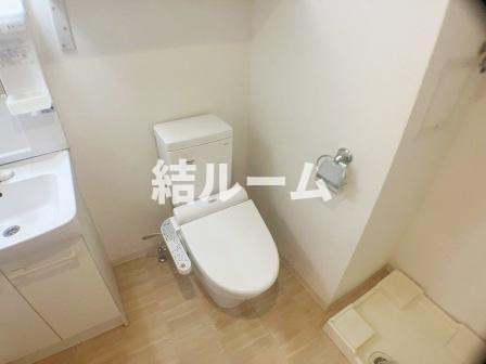 豊島区西巣鴨２丁目の賃貸マンションのトイレ