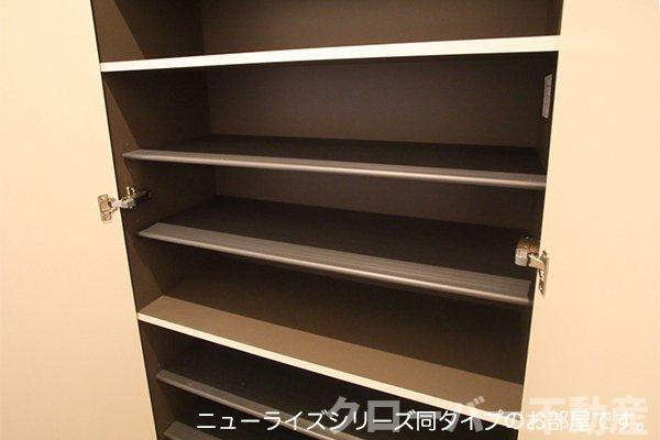 ソノクラッセ　Ａの玄関