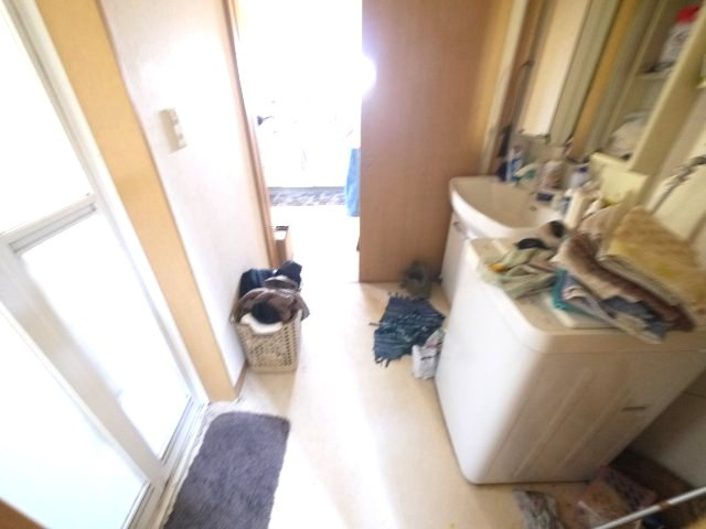 茂原市千町　中古戸建の独立洗面台|平成19年12月築　4LDK  駐車2台  近隣に家がなく自然豊かな閑静な立地です。システムキッチン