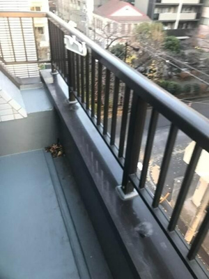 【バルコニー】 | 伊藤ビル