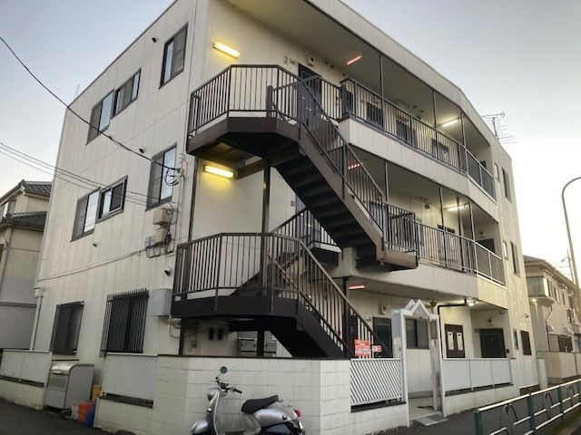 春日マンション