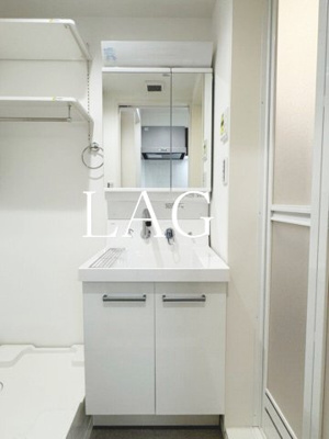 【洗面所】 | robot home 北小金(ロボットホームキタコガネ) | 洗面台です。