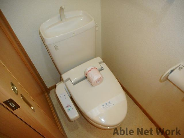 サンシャインⅡのトイレ|温水洗浄便座