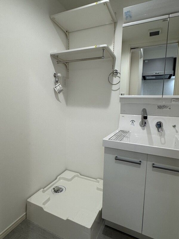 robot home 北小金の独立洗面台