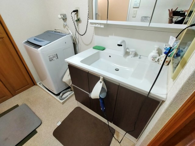 ビバシティ元町の独立洗面台