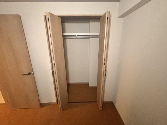 岡本エクセルの玄関