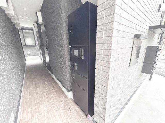 マルバ北赤羽のその他共用部分|宅配ボックスです