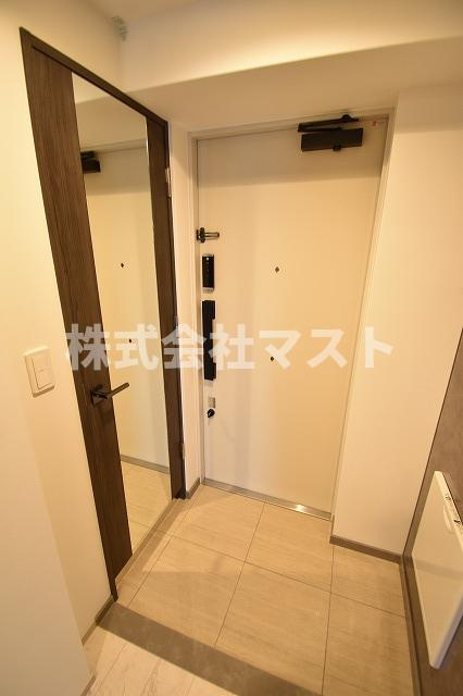 エステムプラザ南船場レジスタの玄関|他号室参考写真