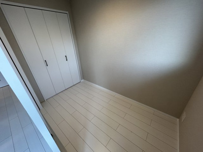 【洋室】 | St.Residence南津の辺