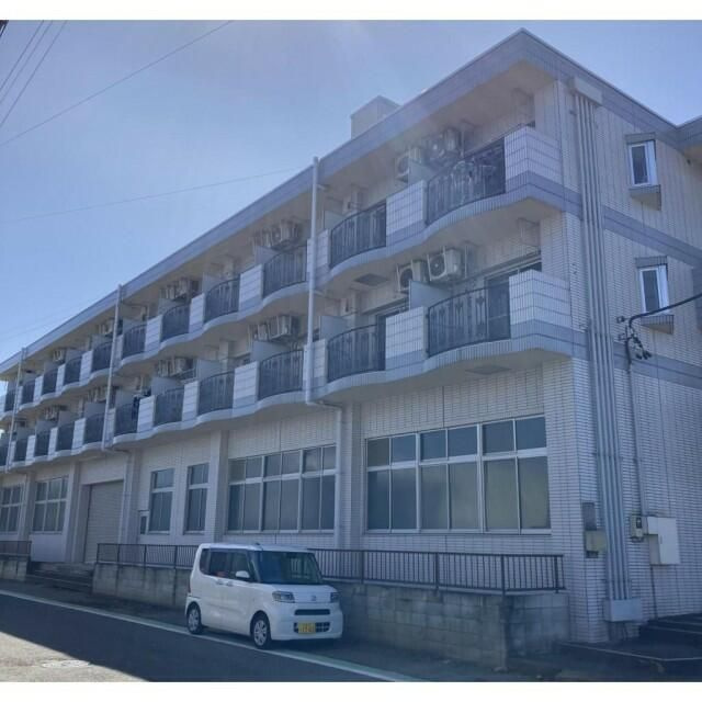 長島ビルの外観