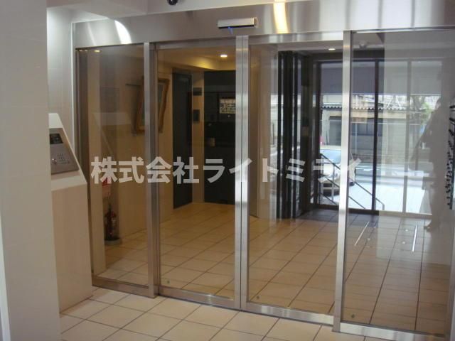 フェルクルール赤羽岩淵のエントランス|ＴＶモニター付オートロック 