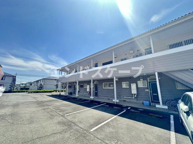 ヴィレッジ飯塚Ｂの駐車場|高崎、前橋のお部屋探しはエンドスケープまで！お客様の理想お聞かせ下さい♪