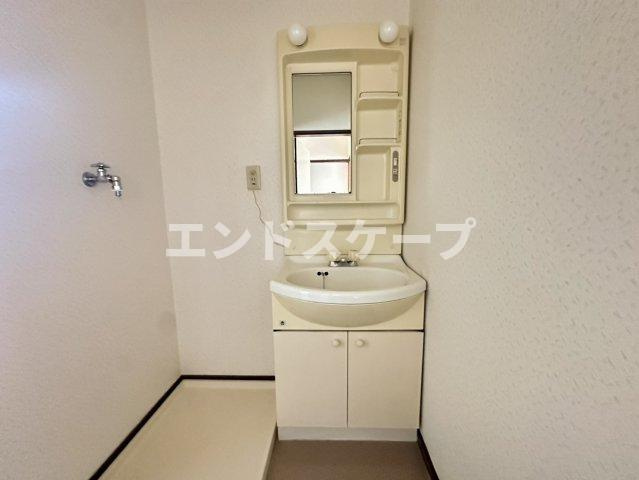 ヴィレッジ飯塚Ｂの洗面所|高崎、前橋のお部屋探しはエンドスケープまで！お客様の理想お聞かせ下さい♪