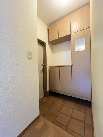 プレベールBの玄関
