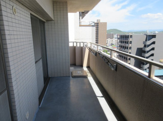 【バルコニー】 | ファミール和歌山壱番館