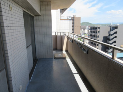 【バルコニー】 | ファミール和歌山壱番館