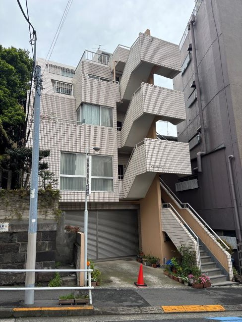菊地ビルの画像