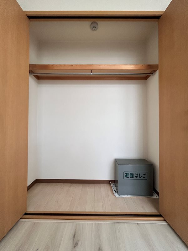 El tercero高野 の収納