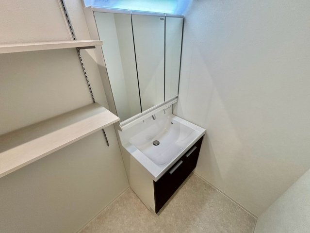 CASA+SOUTHの独立洗面台
