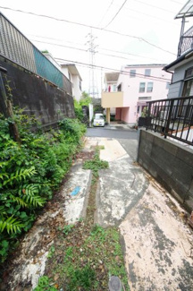 【駐車場】 | 【仲介手数料無料！！】多摩市連光寺4丁目　リフォーム予定　中古戸建て　2797万円
