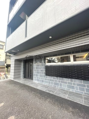【エントランス】 | クローバー・グランデ玉造　仲介手数料無料