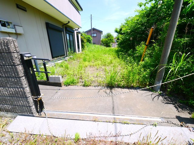 茂原市法目　中古戸建の庭