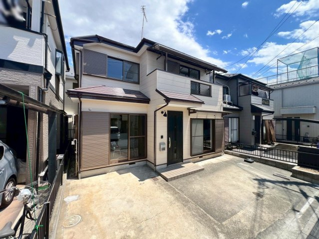 【外観】 | 板橋区赤塚４丁目　中古戸建て | 細部までこだわりを感じる、美しい外観に仕上がっています