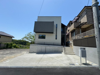 【前面道路含む現地写真】 | 西宮市　五月ケ丘　新築戸建